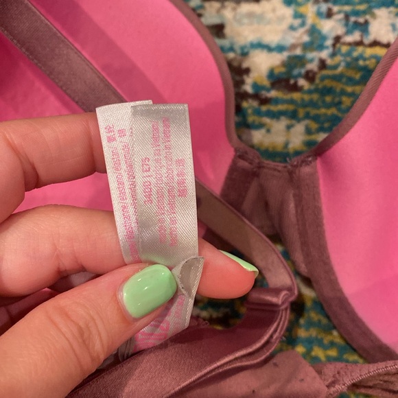 Worn vs bra for sale - Picture 3 of 3